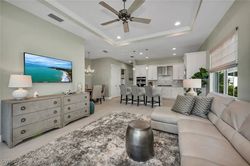 9020 Mayreau Way Naples FL 34114