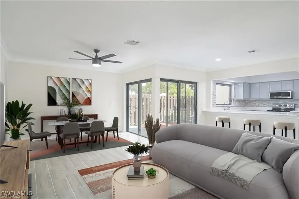 711 SE 12th Avenue Cape Coral FL 33990