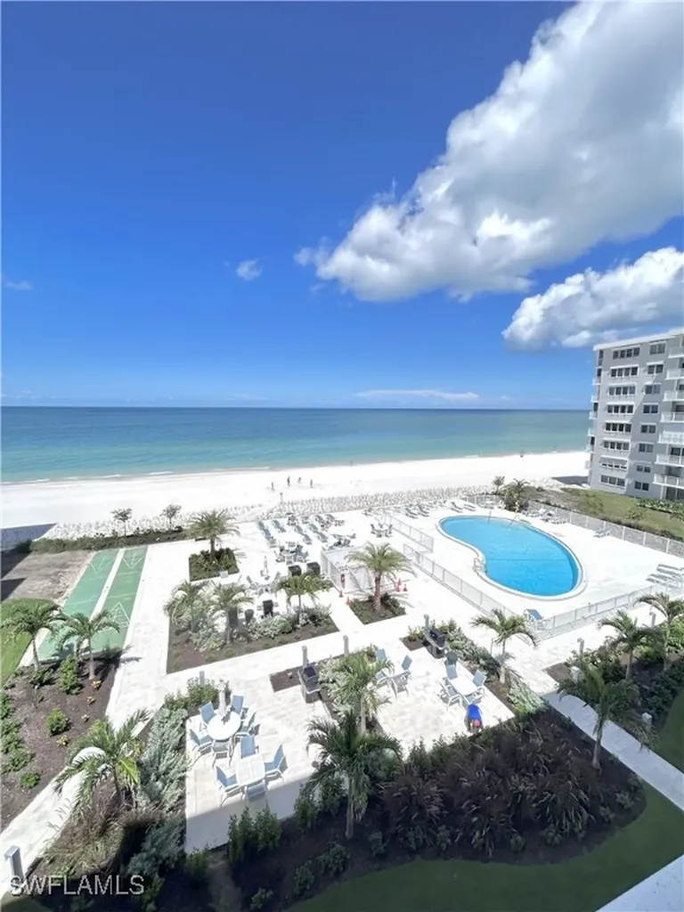 3443 Gulf Shore Boulevard N Naples FL 34103