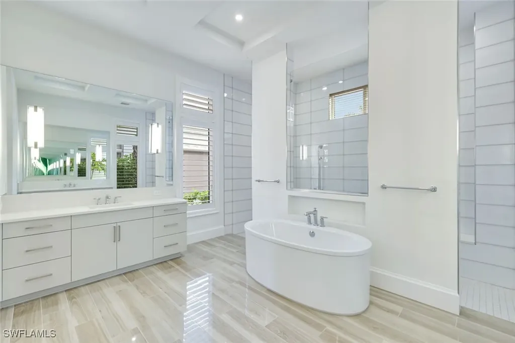 9937 Montiano Drive Naples FL 34113