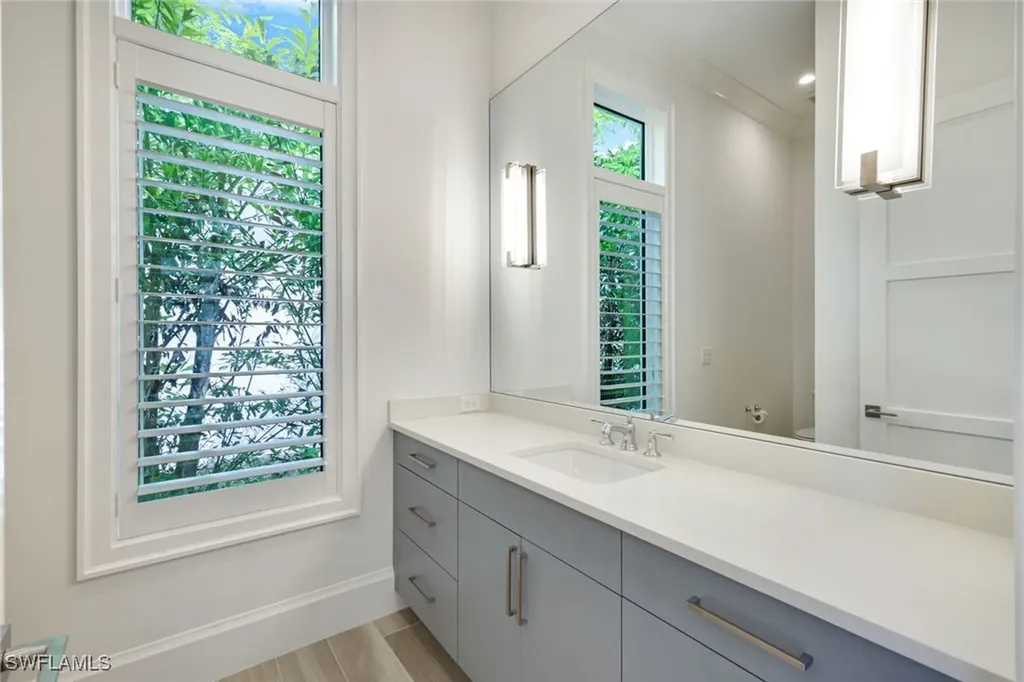 9937 Montiano Drive Naples FL 34113