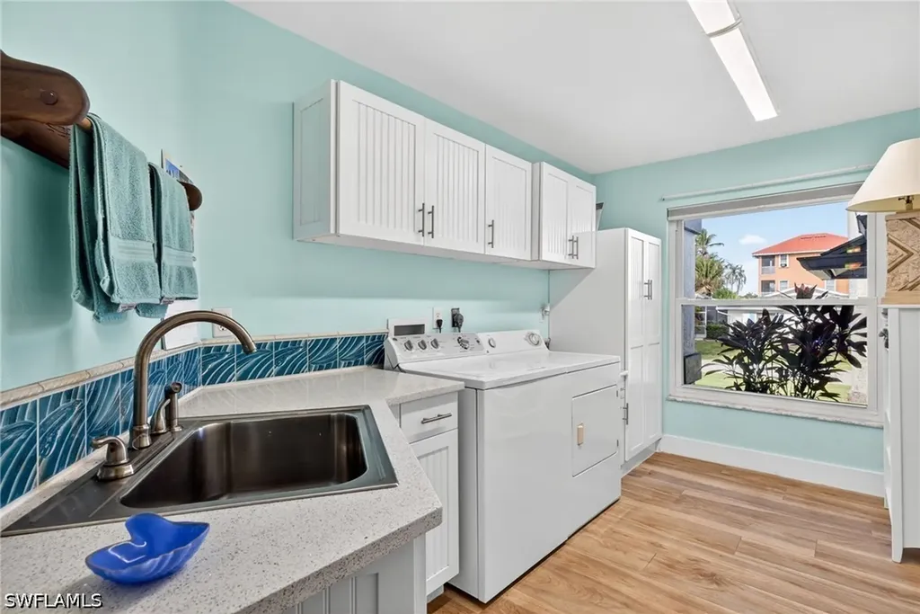 6075 Island Park Court Fort Myers FL 33908