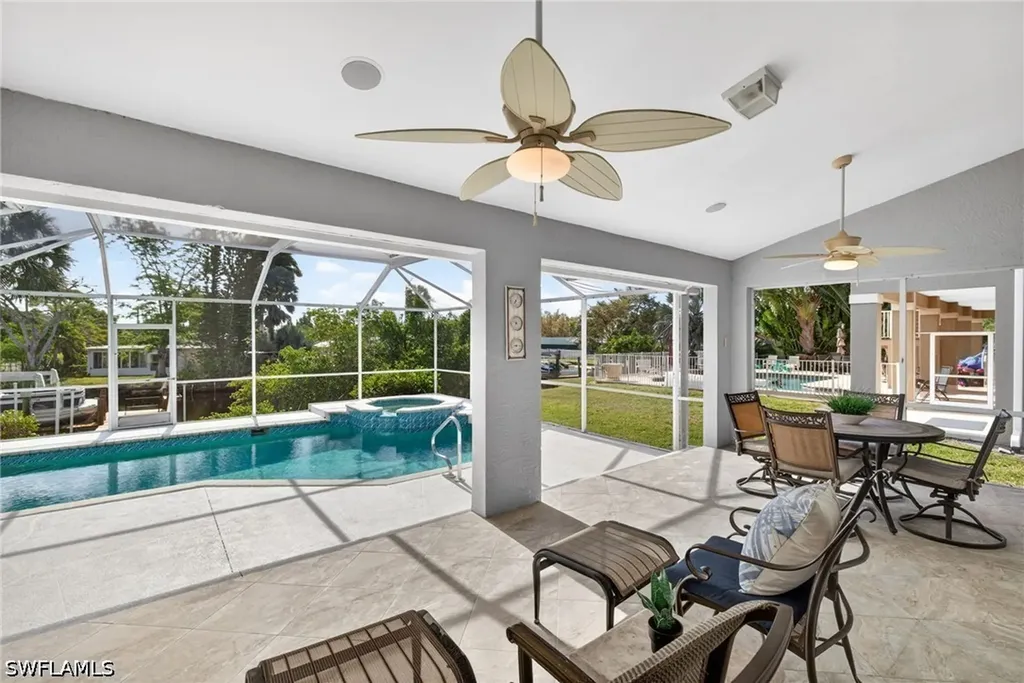 6075 Island Park Court Fort Myers FL 33908