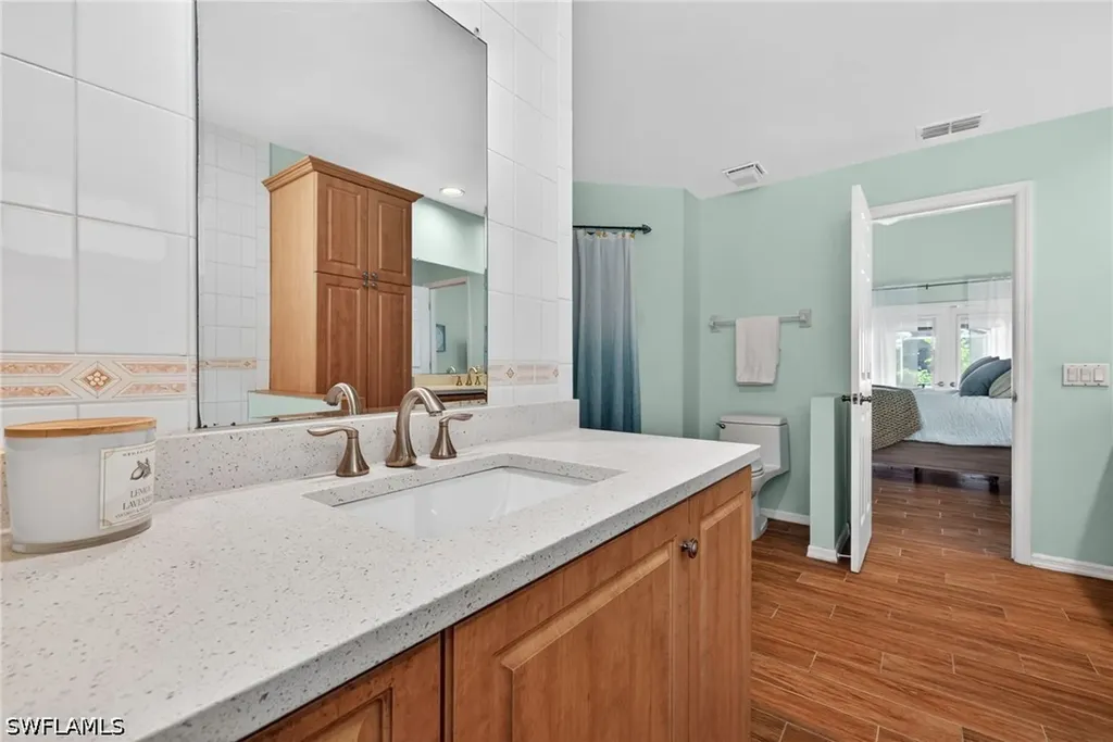 6075 Island Park Court Fort Myers FL 33908