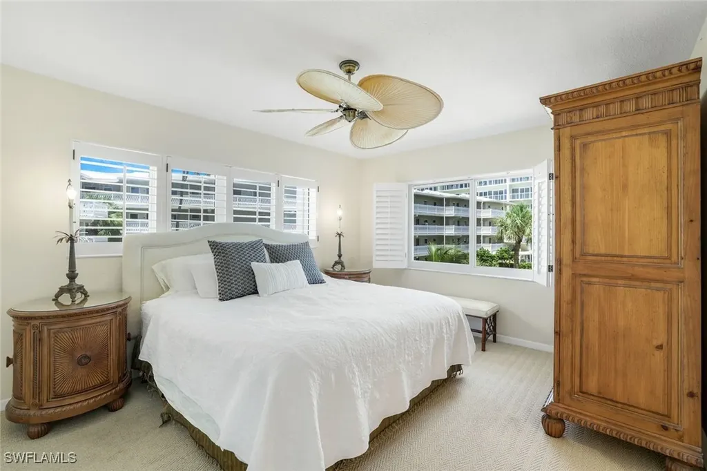 1851 Gulf Shore Boulevard N. Naples FL 34102