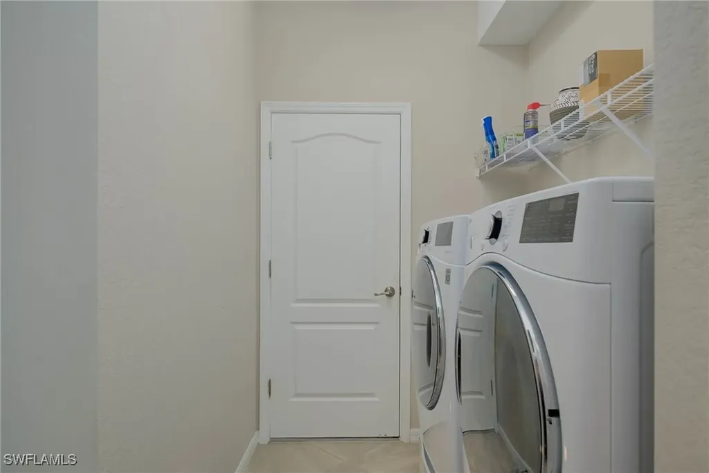 2386 Orchard Street Naples FL 34120