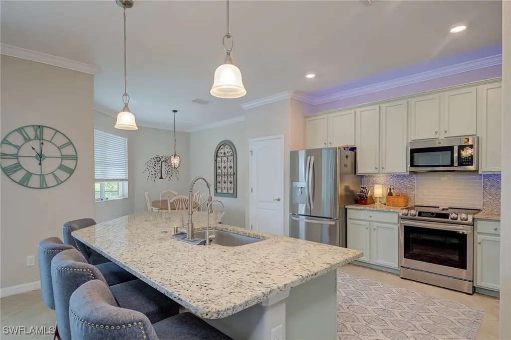 2386 Orchard Street Naples FL 34120