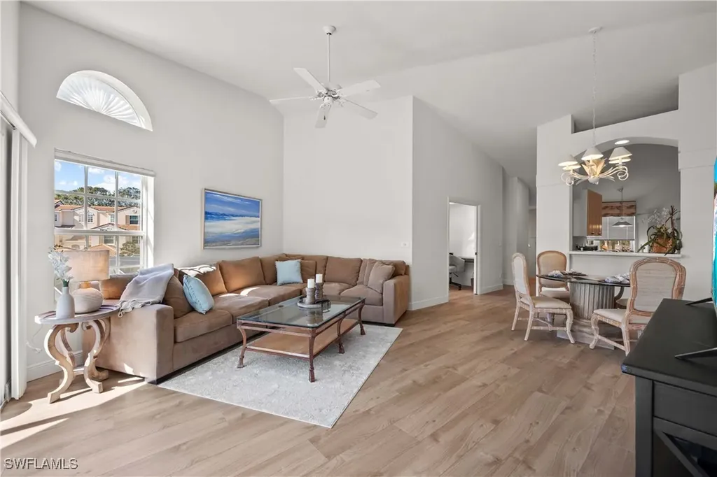 8415 Excalibur Circle Naples FL 34108