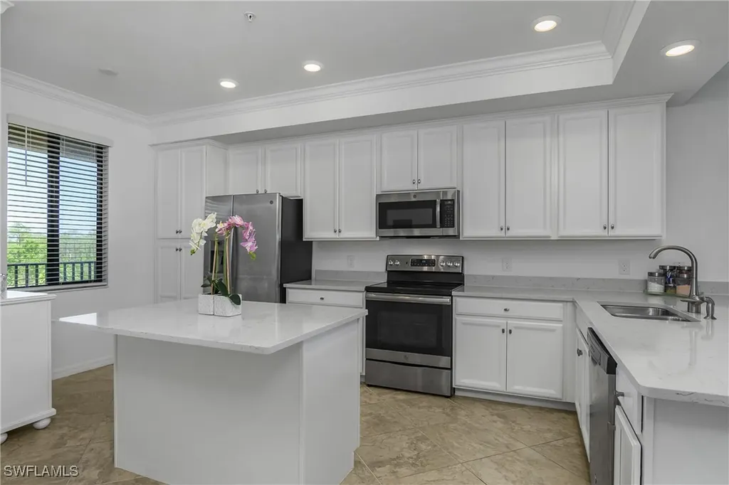 9590 Trevi Court Naples FL 34113