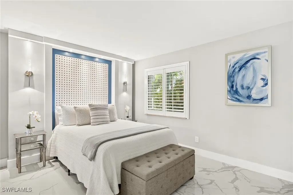 980 7th Avenue S Naples FL 34102