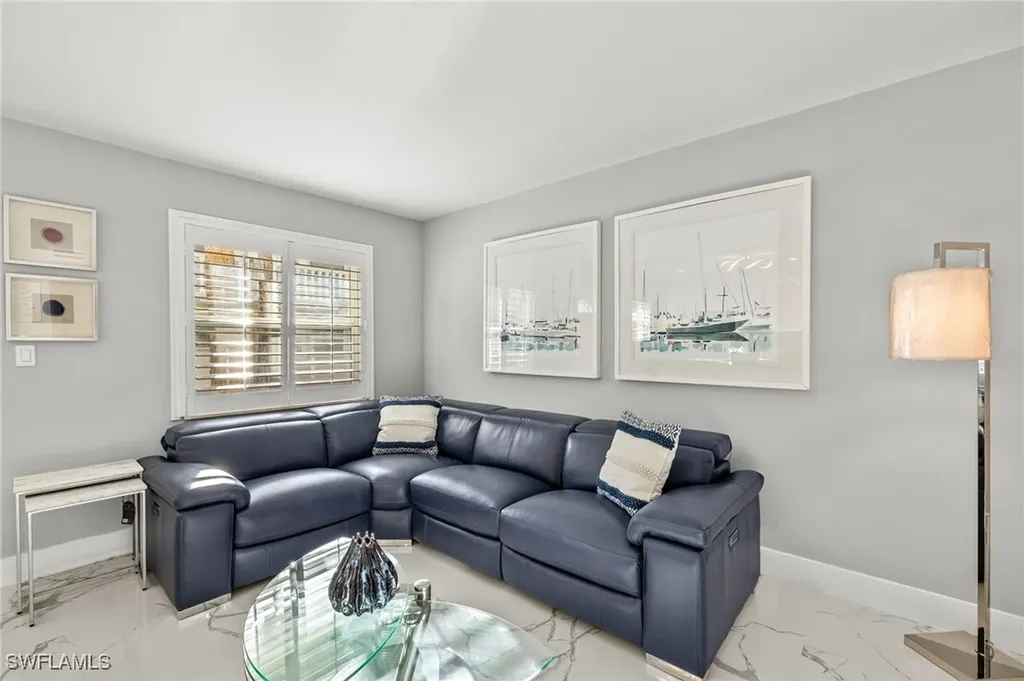 980 7th Avenue S Naples FL 34102