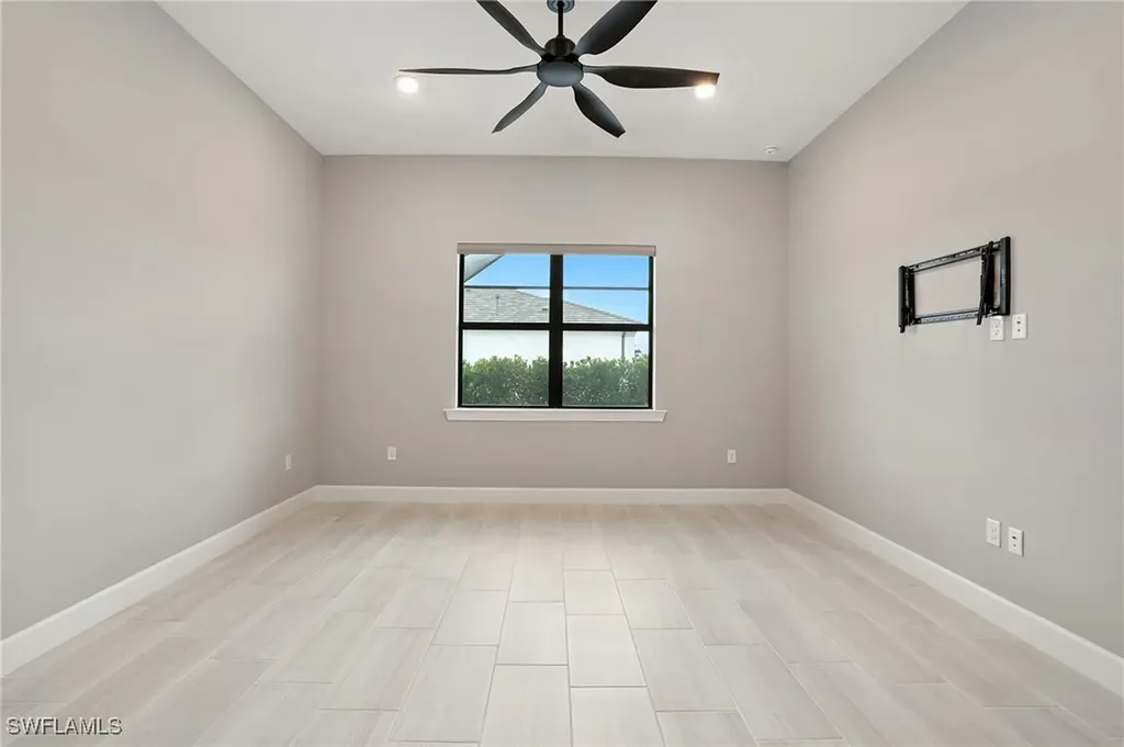 20402 Pebble Glen Drive Estero FL 33928