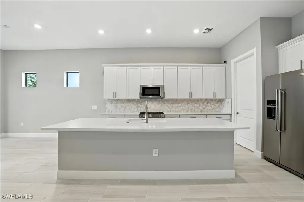 20402 Pebble Glen Drive Estero FL 33928