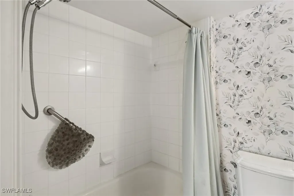 1840 Florida Club Circle Naples FL 34112