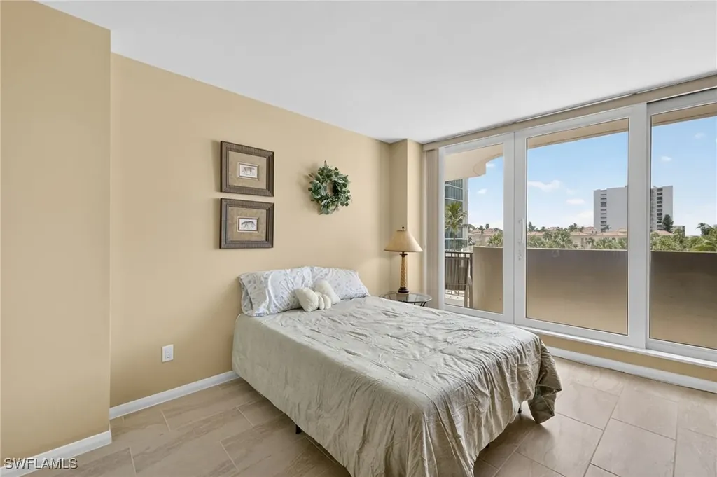 4001 Gulf Shore Boulevard N Naples FL 34103