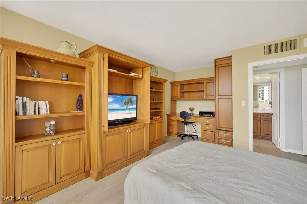 4001 Gulf Shore Boulevard N Naples FL 34103
