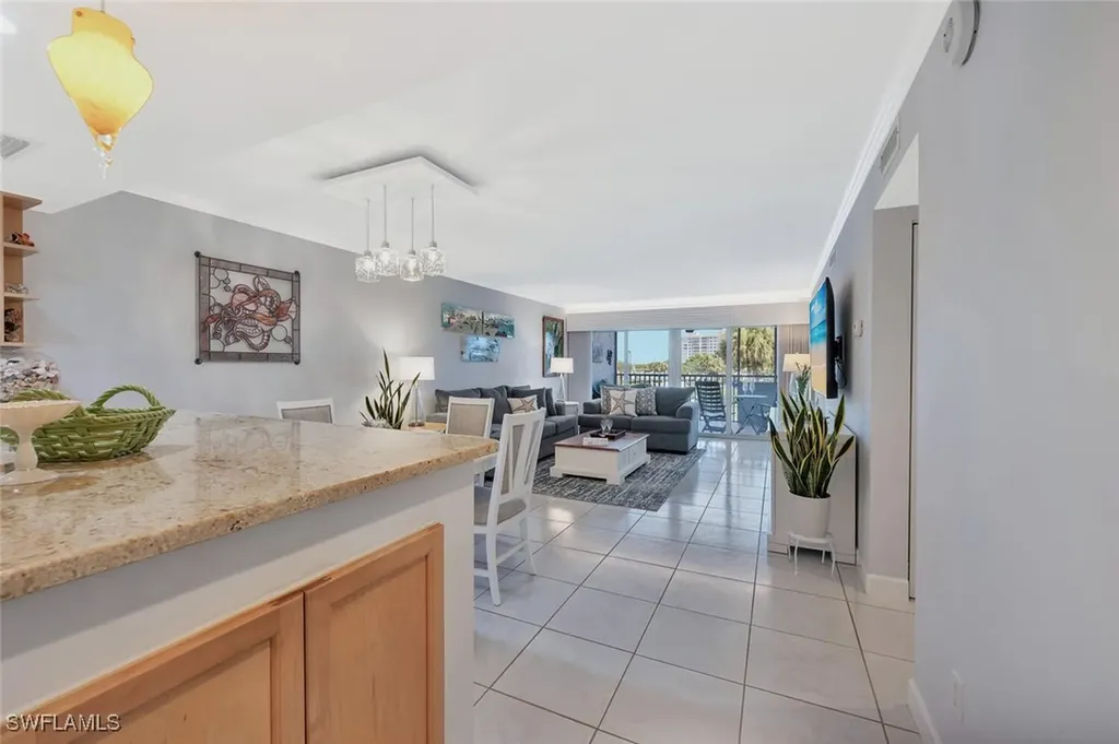 12945 Vanderbilt Drive Naples FL 34110