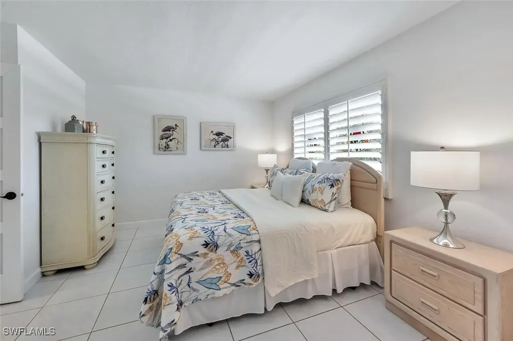 12945 Vanderbilt Drive Naples FL 34110