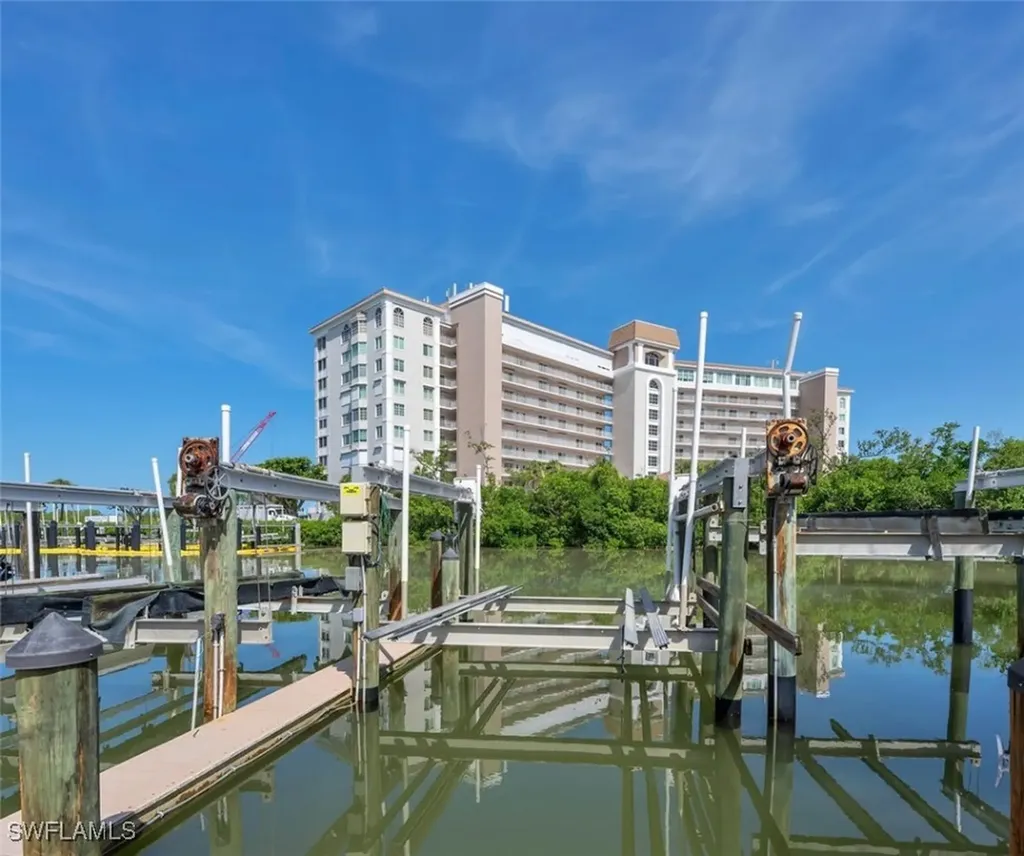 12945 Vanderbilt Drive Naples FL 34110