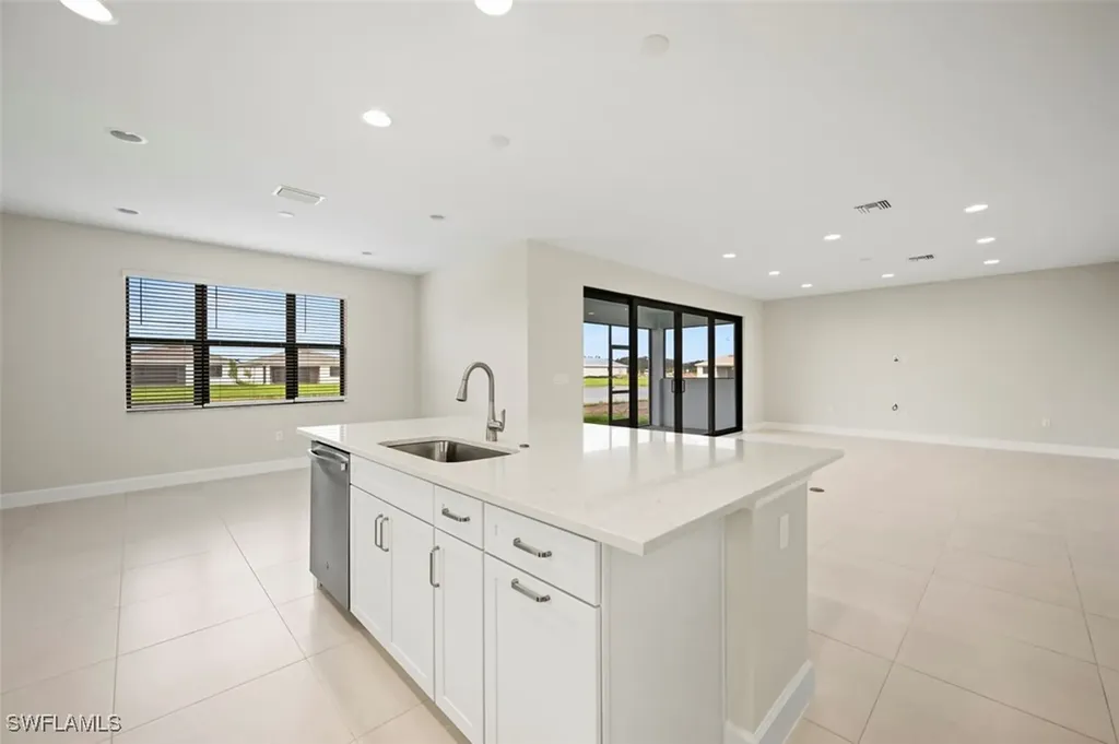 3369 Meloy Drive Fort Myers FL 33905