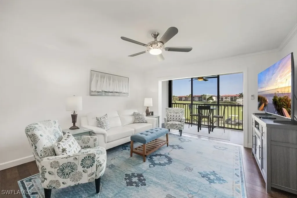 45 High Point Circle S Naples FL 34103