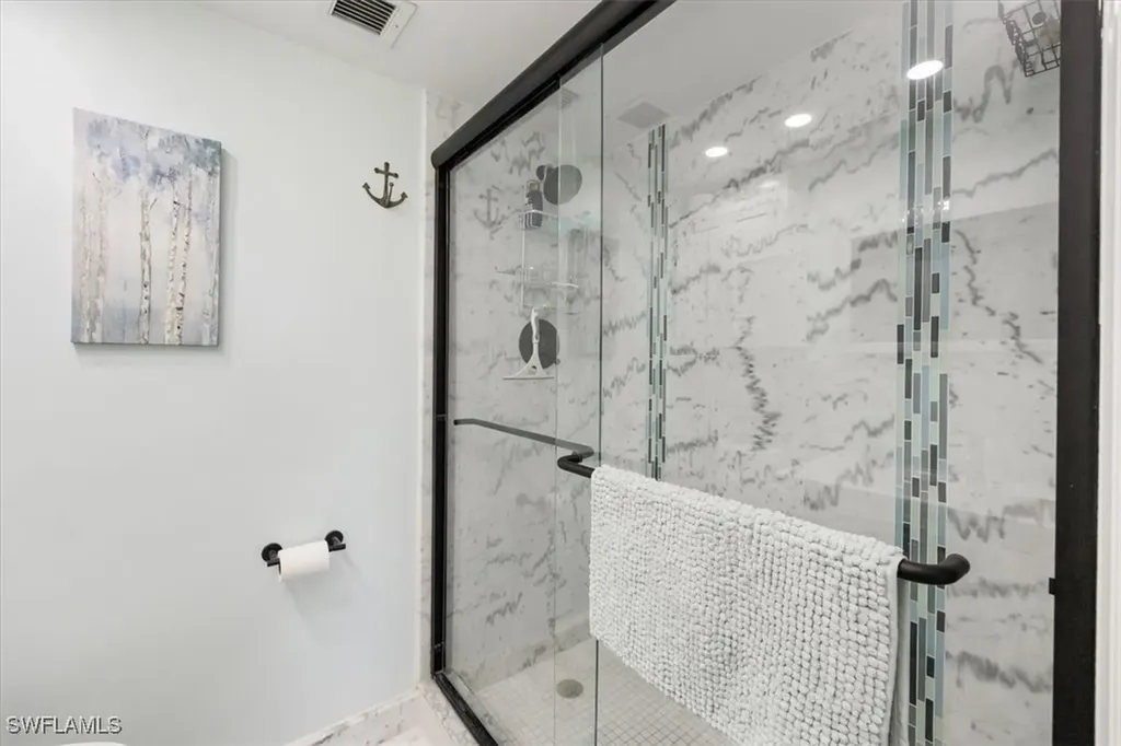 45 High Point Circle S Naples FL 34103