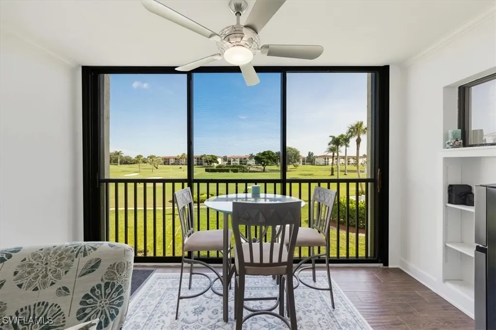 45 High Point Circle S Naples FL 34103