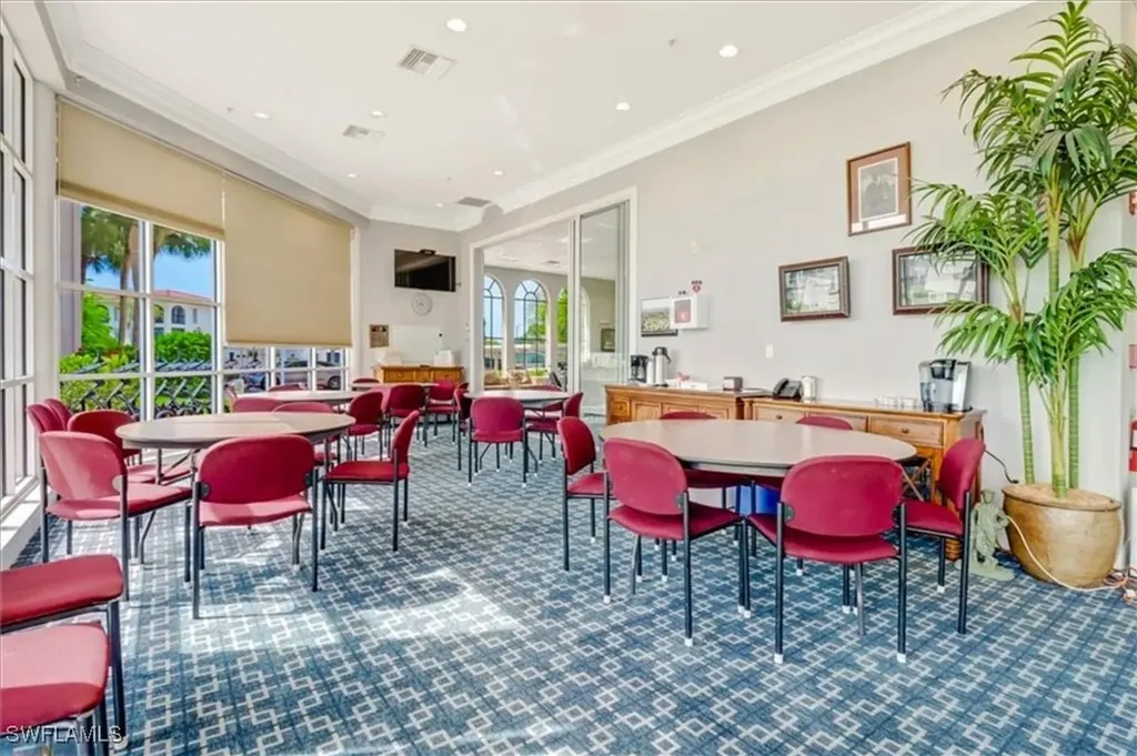 45 High Point Circle S Naples FL 34103