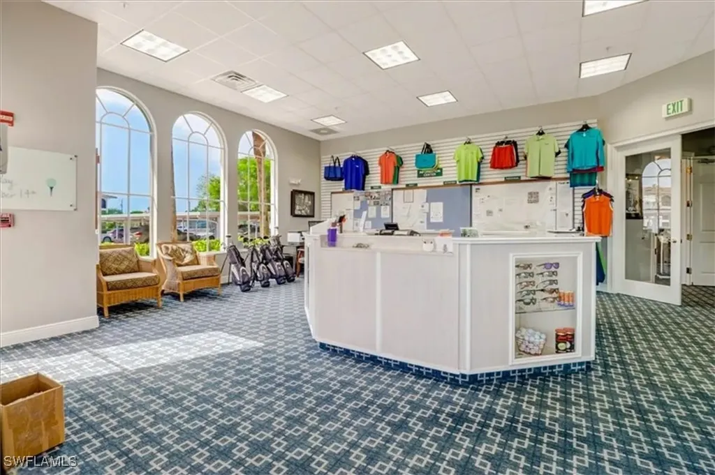 45 High Point Circle S Naples FL 34103