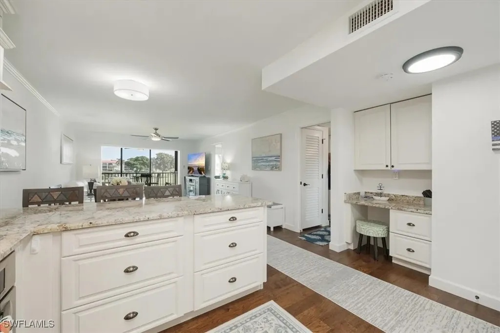 45 High Point Circle S Naples FL 34103