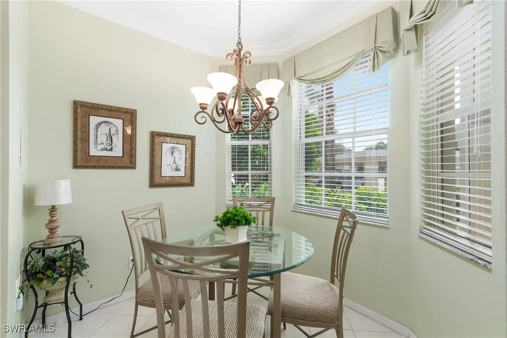 2325 Carrington Court Naples FL 34109