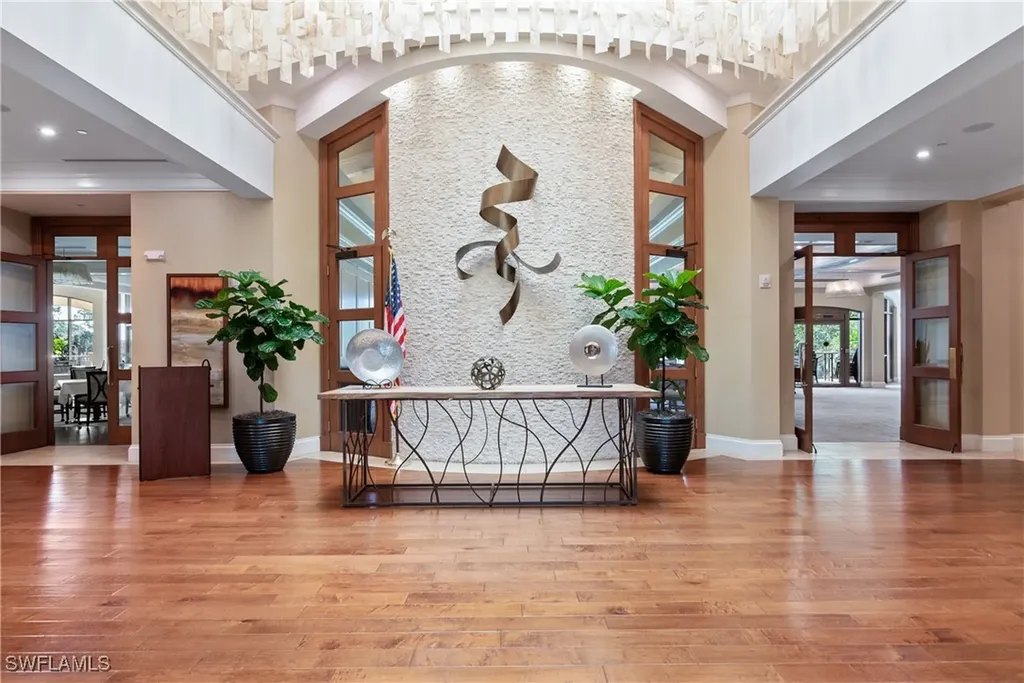 2325 Carrington Court Naples FL 34109