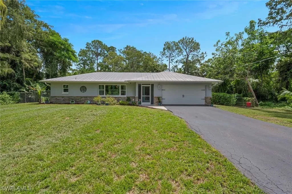 1380 39th Street SW Naples FL 34117
