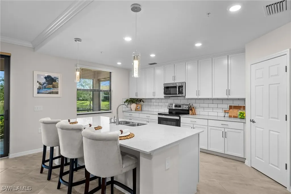 2357 Anguilla Drive Naples FL 34120