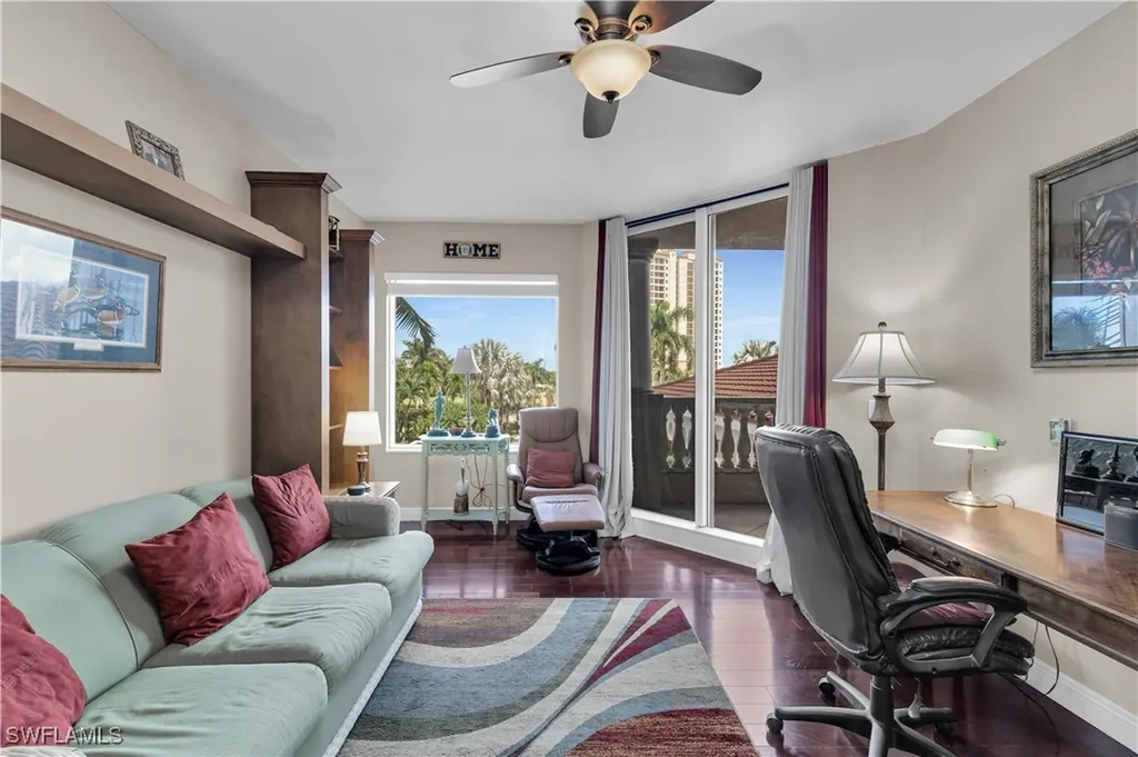 1060 Borghese Lane Naples FL 34114