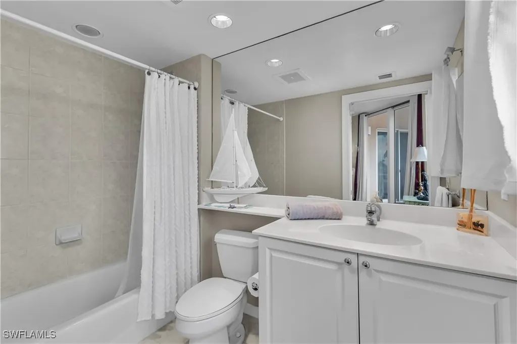 1060 Borghese Lane Naples FL 34114