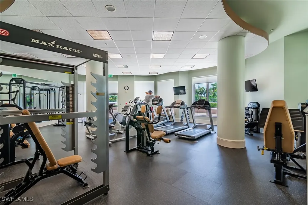 1060 Borghese Lane Naples FL 34114