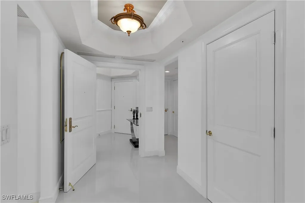 1060 Borghese Lane Naples FL 34114