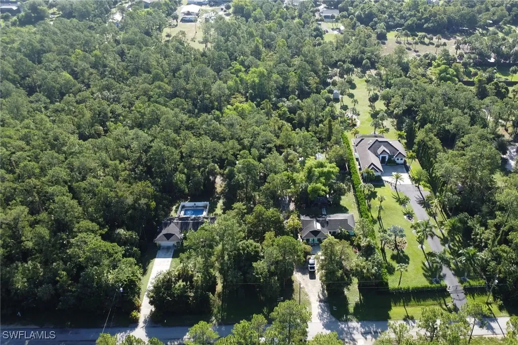 0000 4th Street SE Naples FL 34120