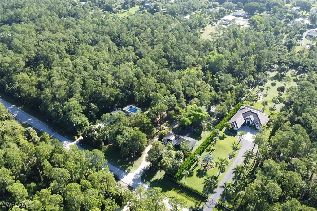 0000 4th Street SE Naples FL 34120