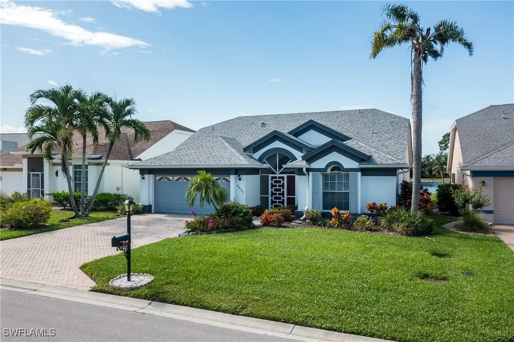 6637 Vancouver Lane Naples FL 34104