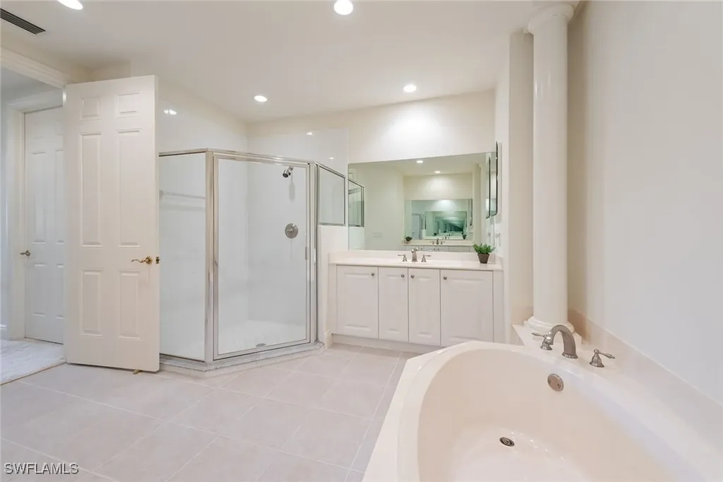 9223 Corfu Court Naples FL 34114