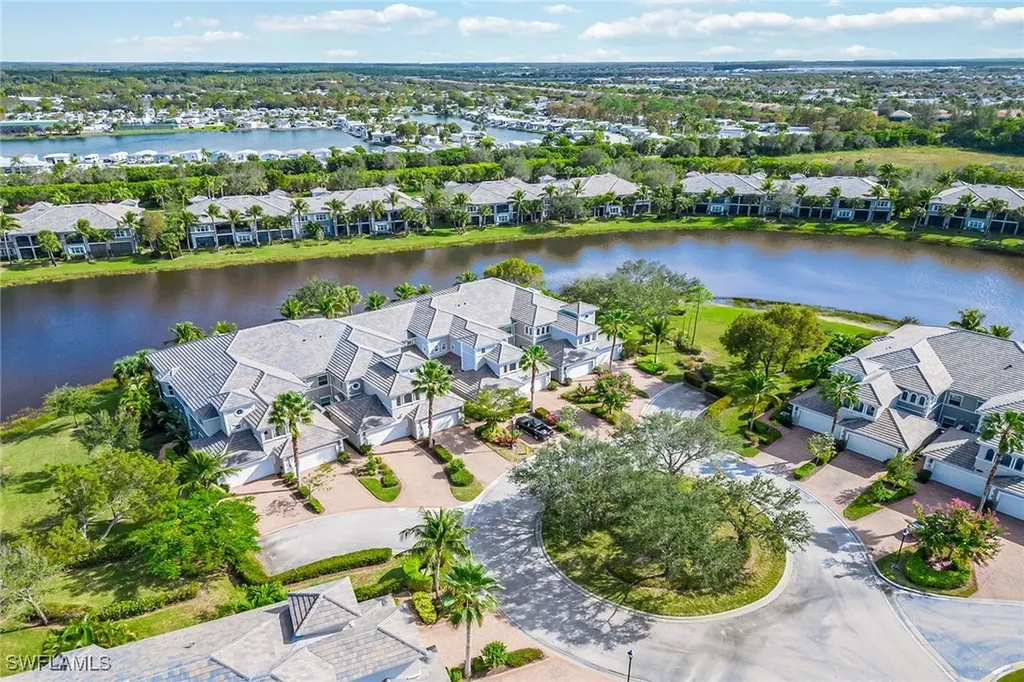 9223 Corfu Court Naples FL 34114