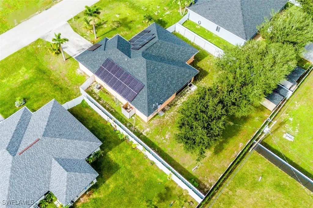 501 NE 24th Terrace Cape Coral FL 33909