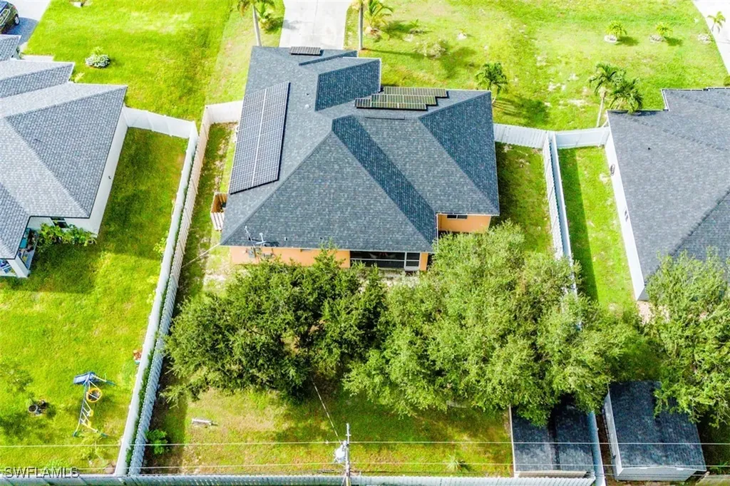 501 NE 24th Terrace Cape Coral FL 33909