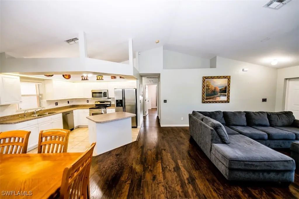 501 NE 24th Terrace Cape Coral FL 33909