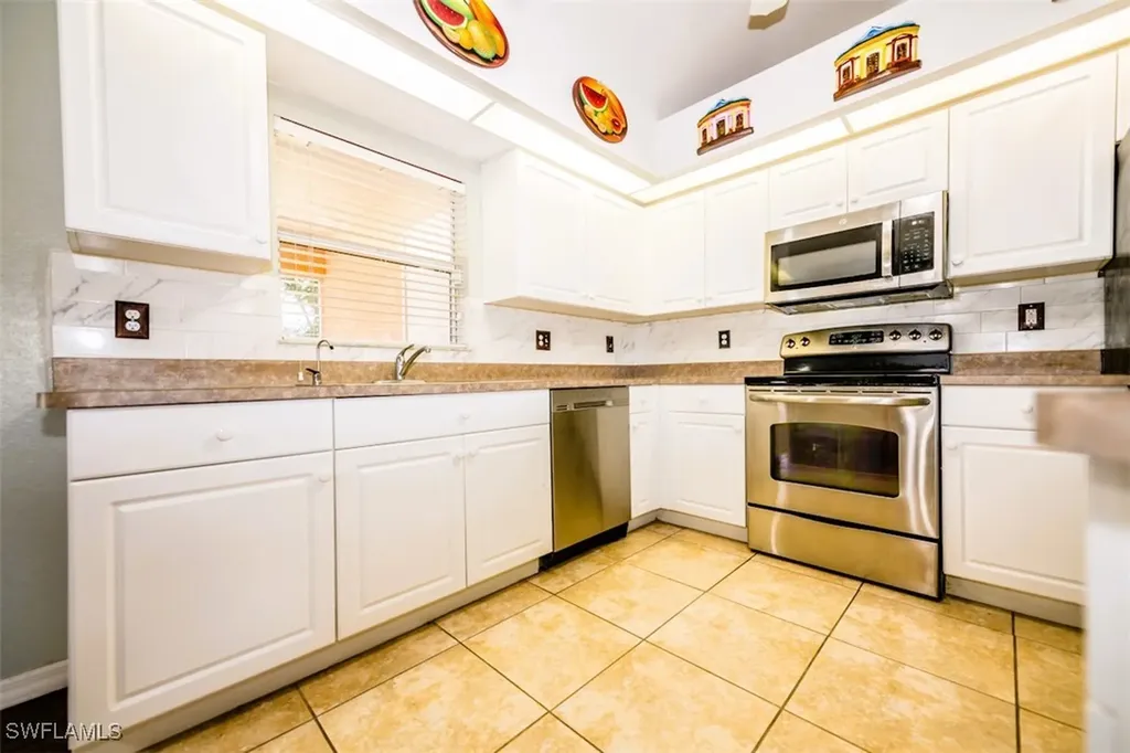 501 NE 24th Terrace Cape Coral FL 33909