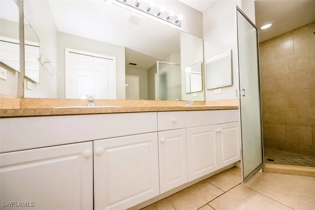 501 NE 24th Terrace Cape Coral FL 33909