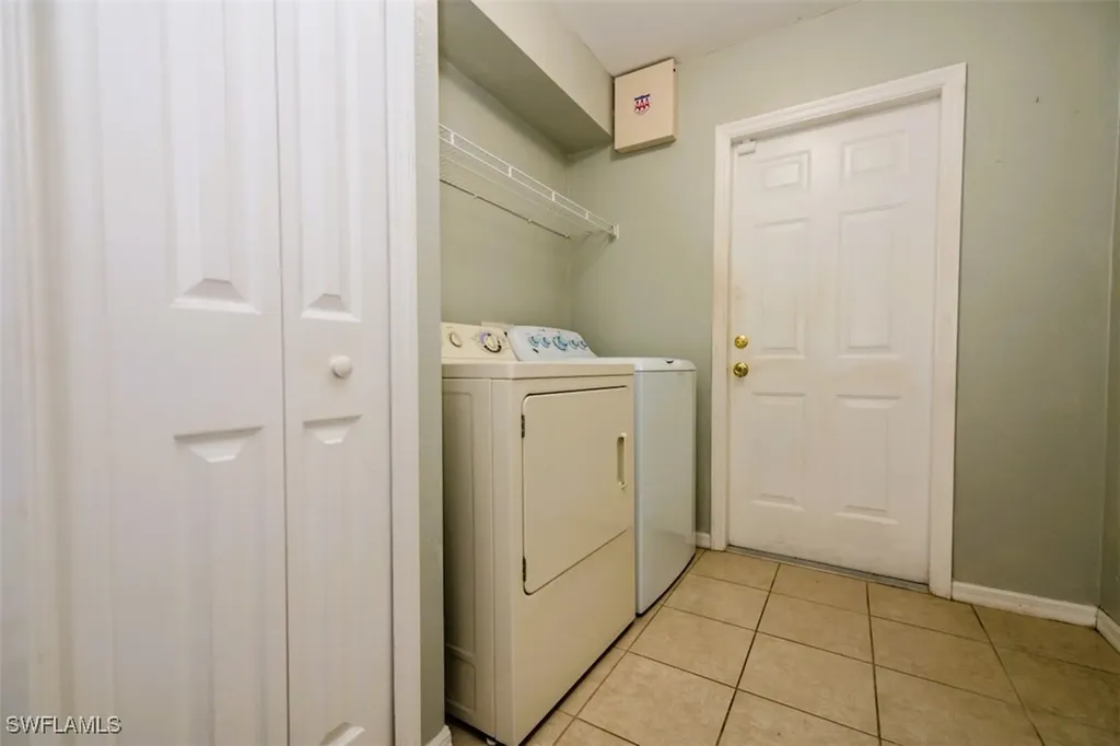 501 NE 24th Terrace Cape Coral FL 33909