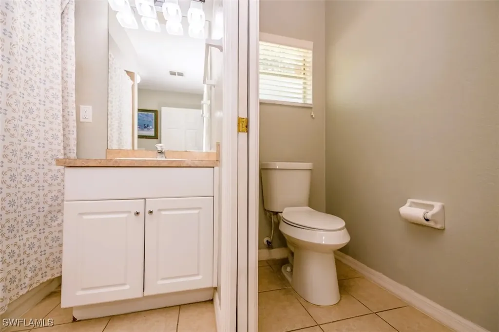 501 NE 24th Terrace Cape Coral FL 33909